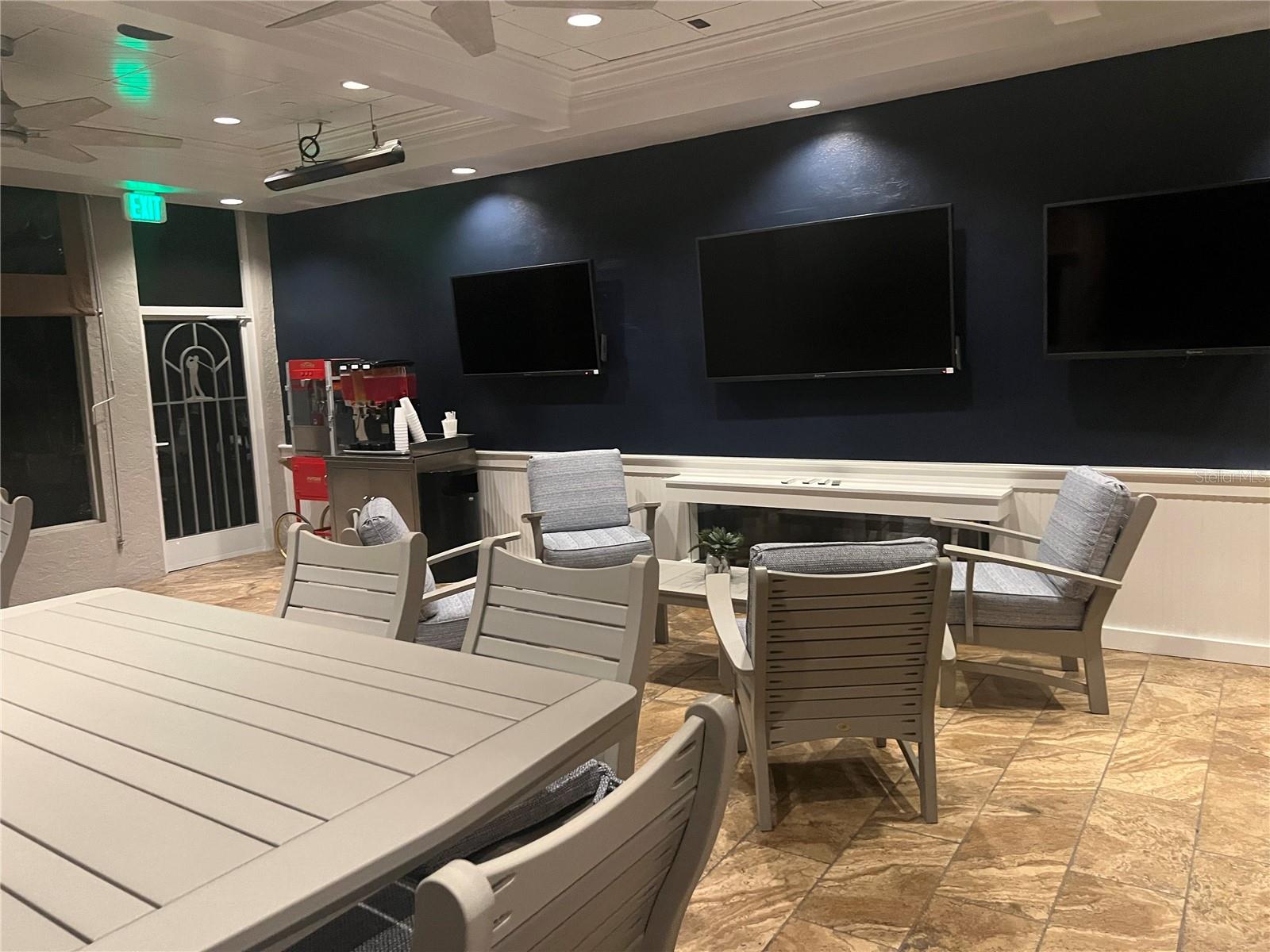 Image 27 of 29 For 360 Cedarbrook Court