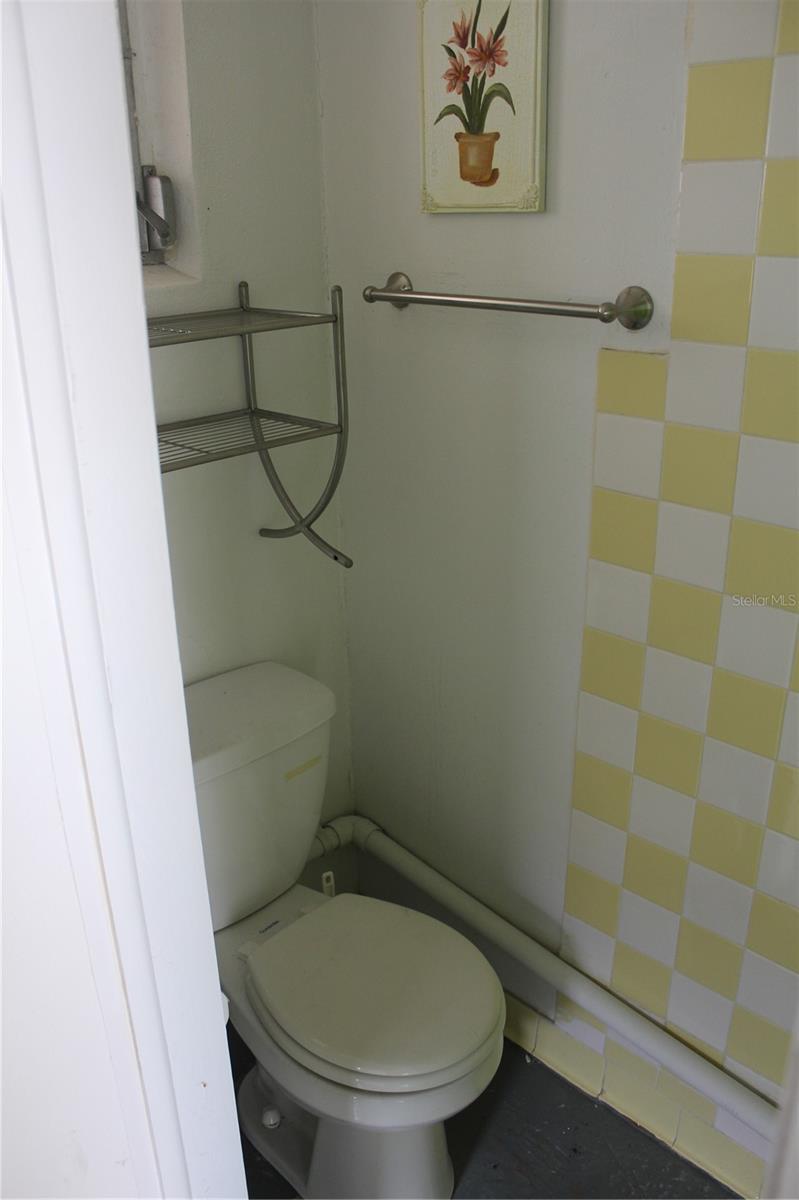 Image 11 of 21 For 2025 Pine Ridge Drive