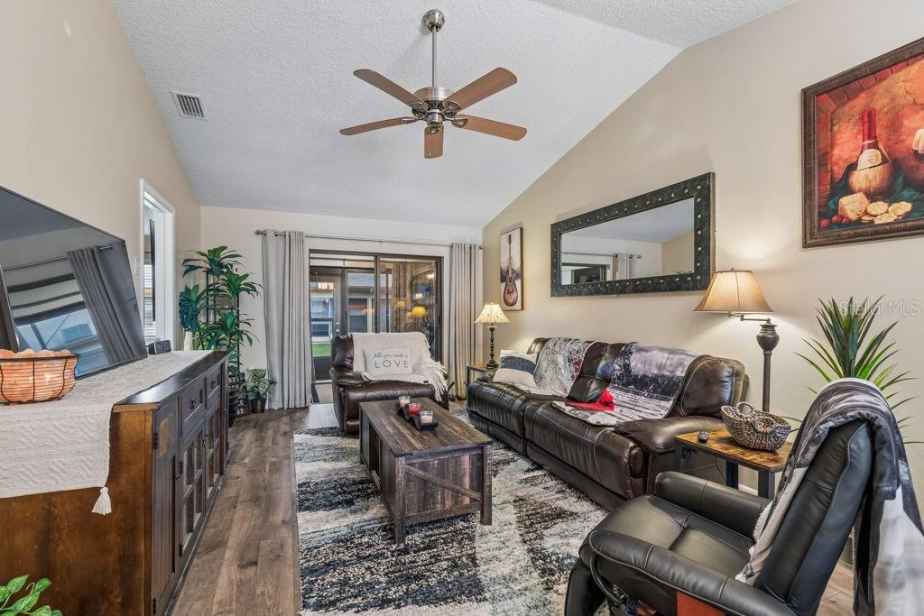 Image 12 of 40 For 4753 Sunny Loop