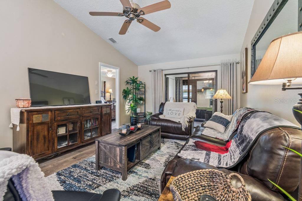 Image 14 of 40 For 4753 Sunny Loop