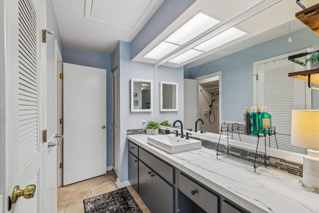 Image 20 of 40 For 4753 Sunny Loop