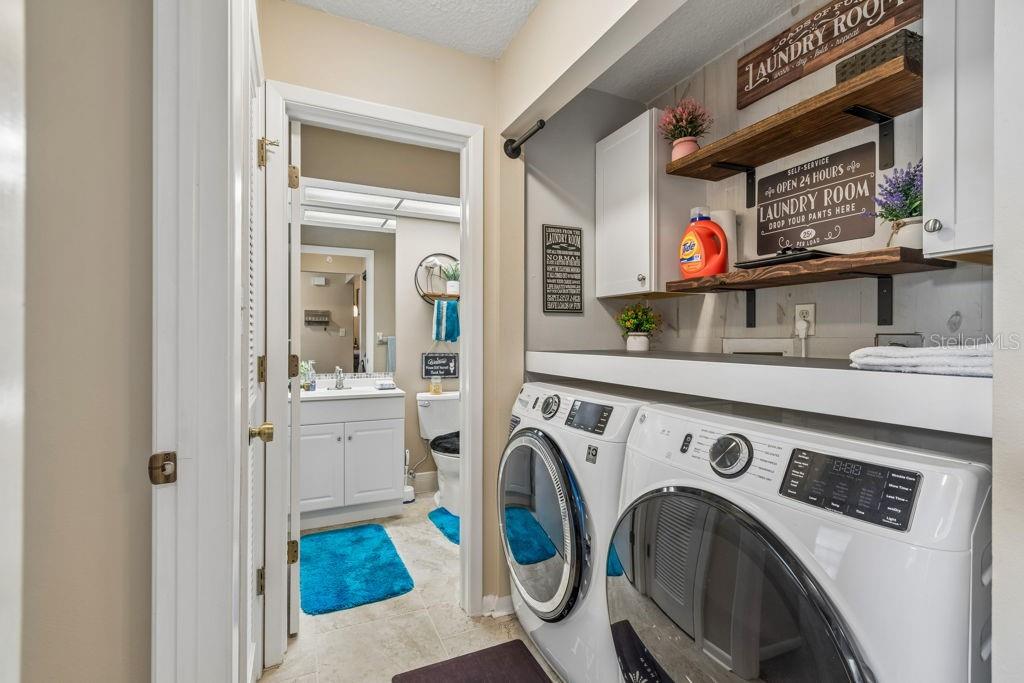 Image 25 of 40 For 4753 Sunny Loop