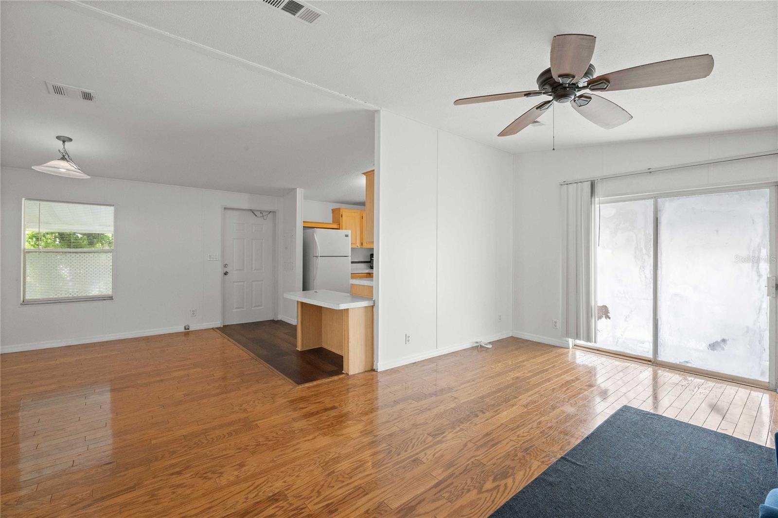 Image 14 of 35 For 3210 Hickory Drive