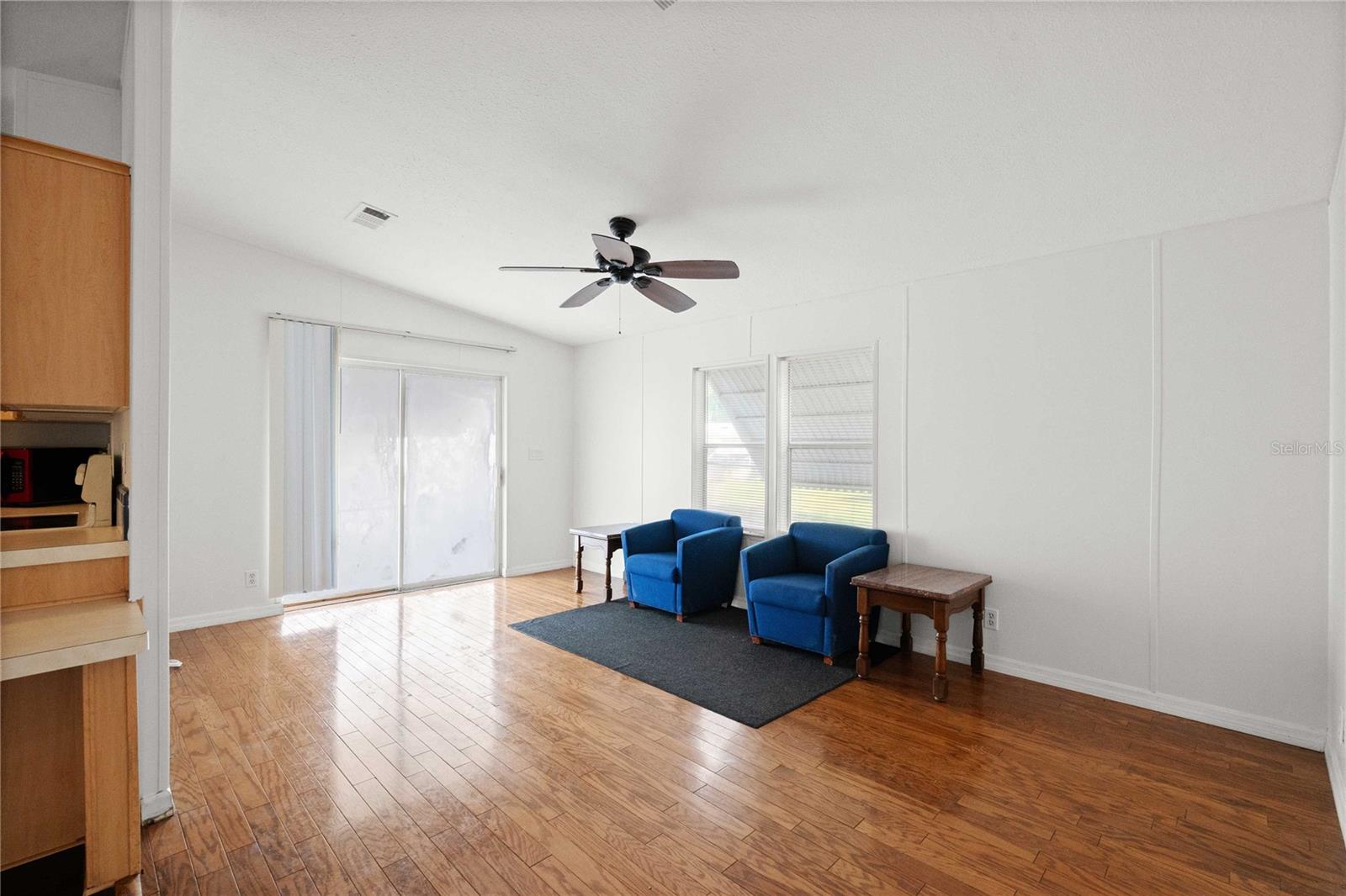 Image 15 of 35 For 3210 Hickory Drive