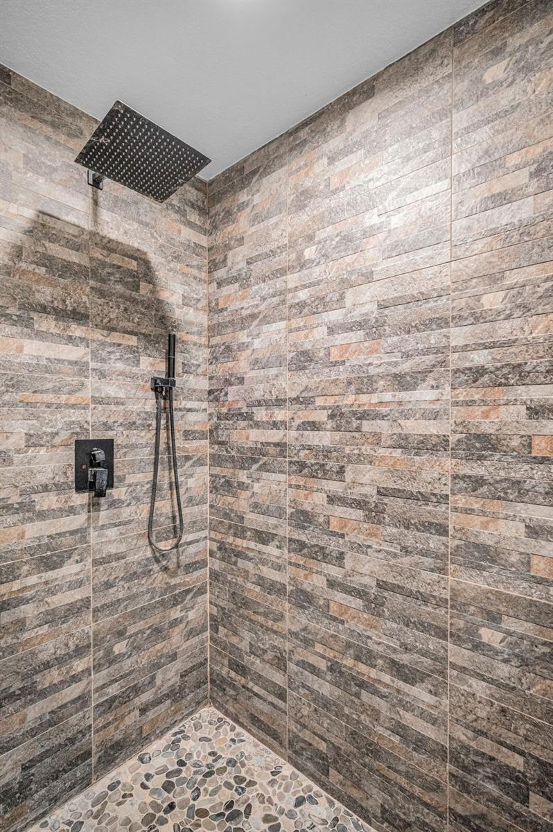 Image 16 of 33 For 5146 Mallett Drive