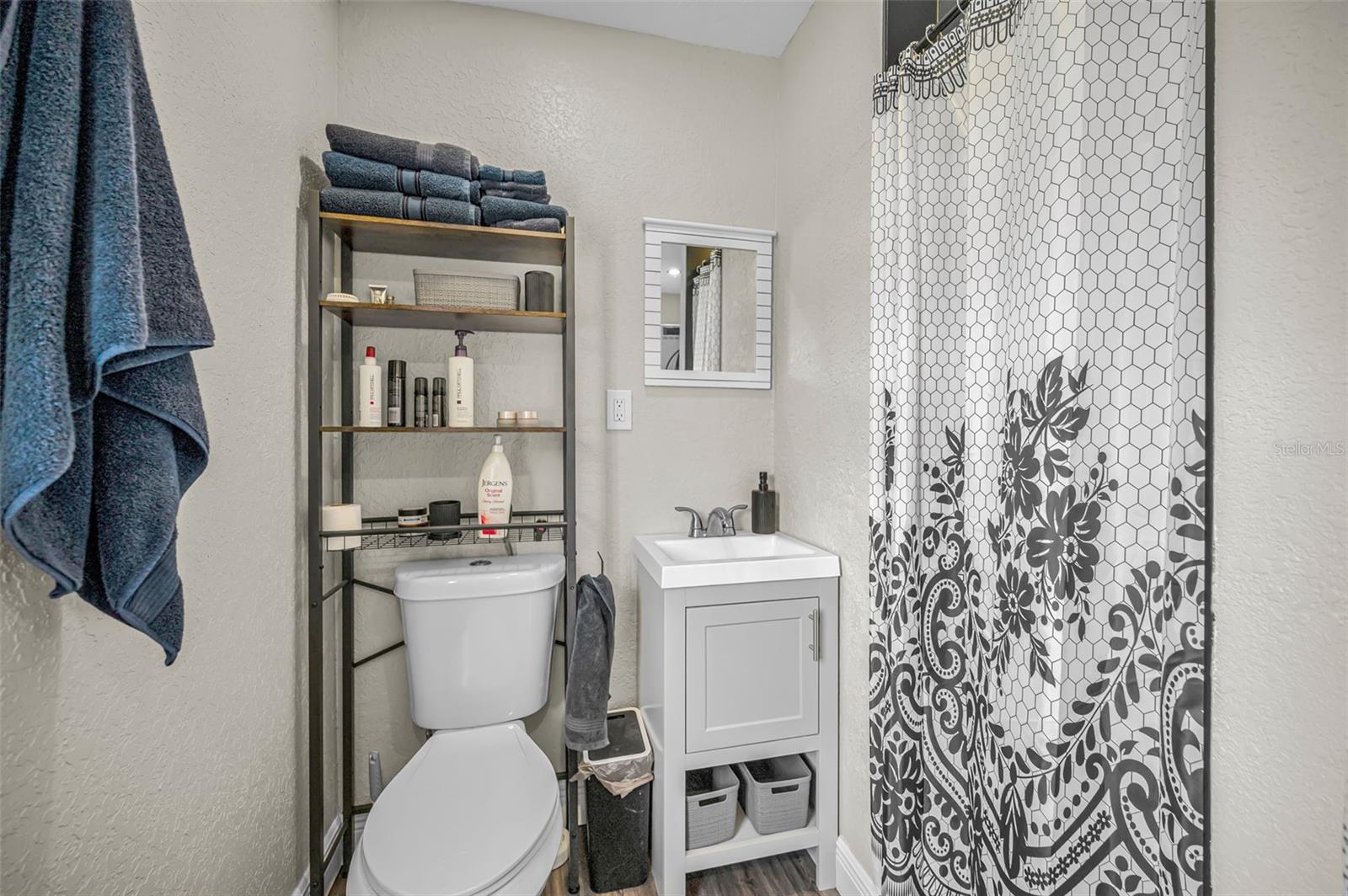 Image 21 of 33 For 5146 Mallett Drive