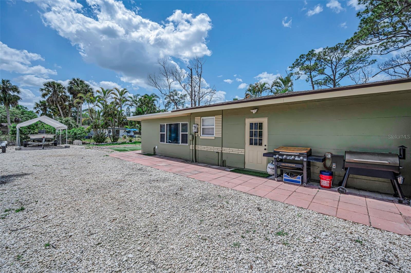 Image 26 of 33 For 5146 Mallett Drive