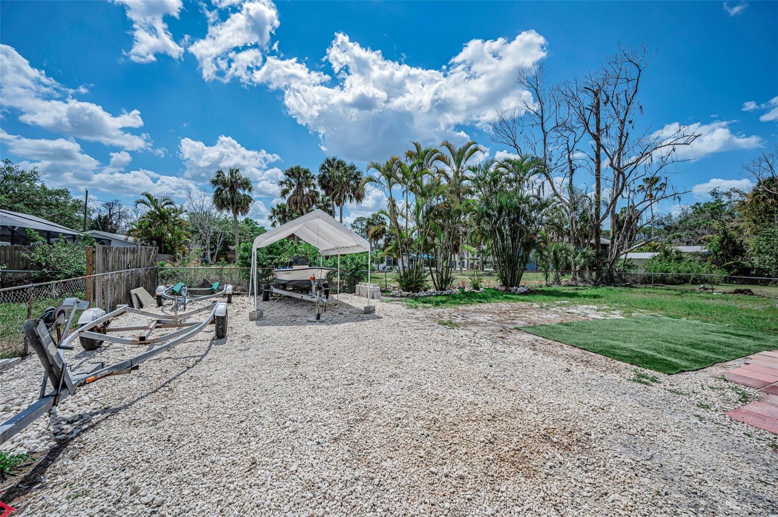 Image 28 of 33 For 5146 Mallett Drive