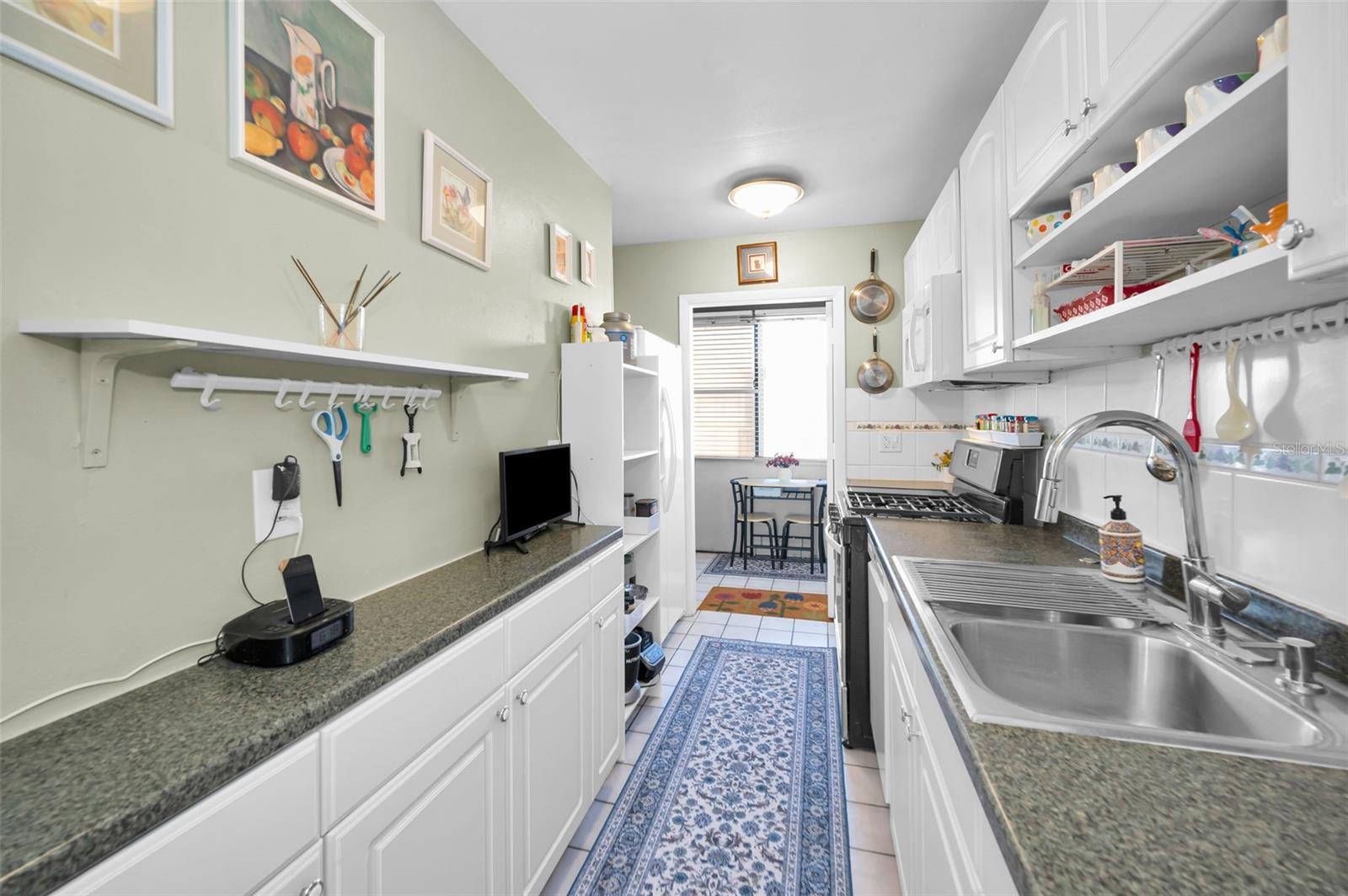 Image 21 of 46 For 5969 Terrace Park Drive N 303