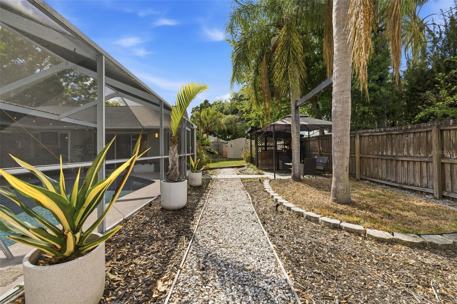 Image 30 of 37 For 10424 Tara Drive