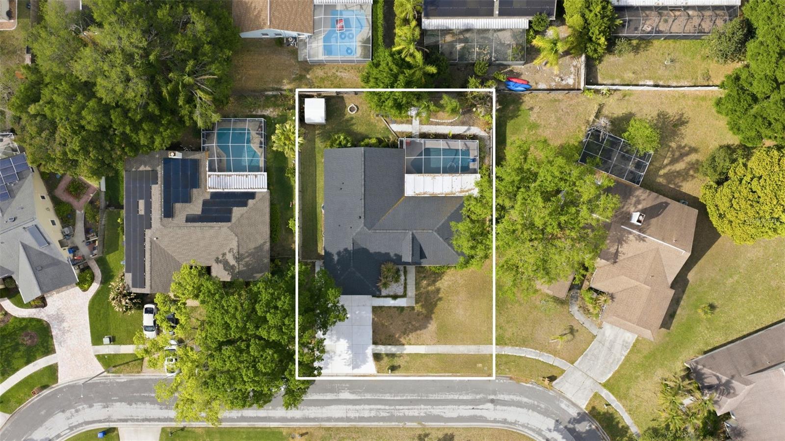 Image 33 of 37 For 10424 Tara Drive