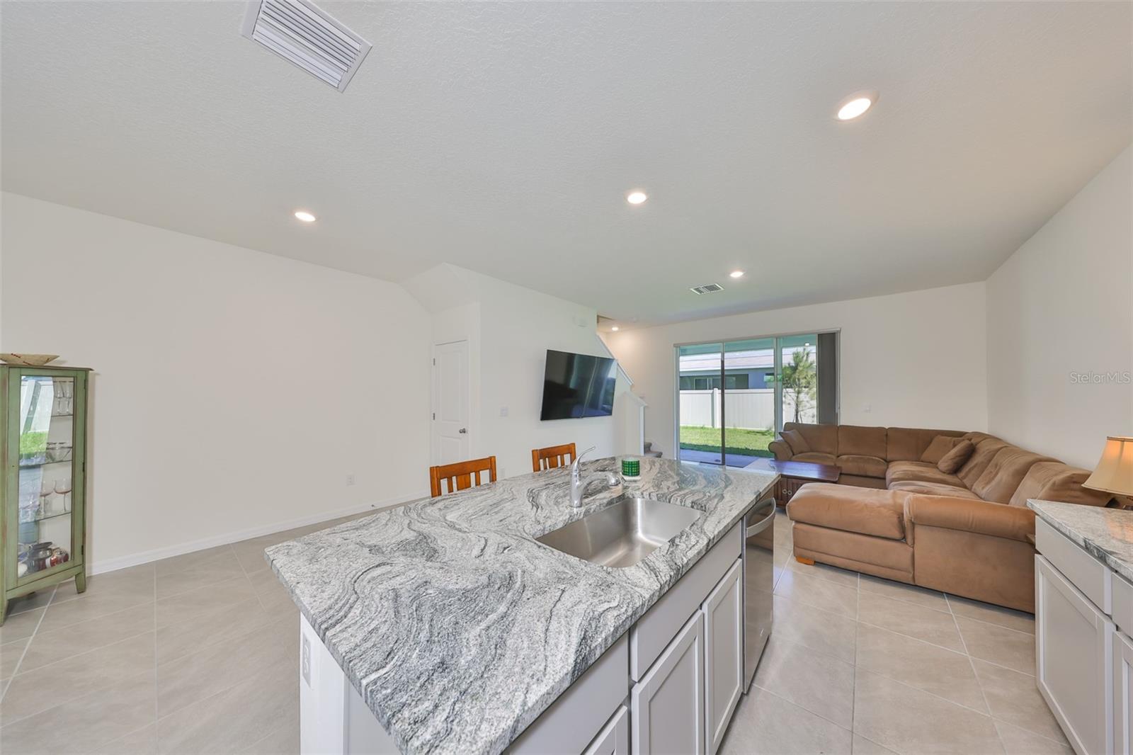 Image 7 of 25 For 1504 Colt Creek Place