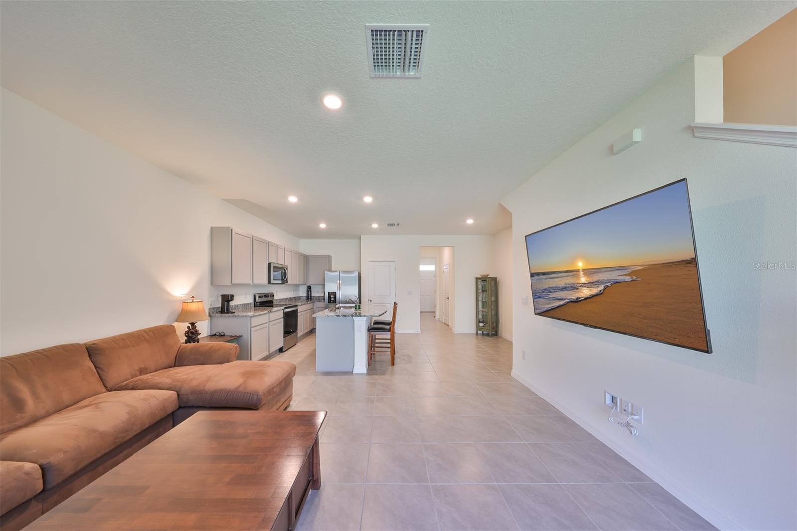 Image 9 of 25 For 1504 Colt Creek Place