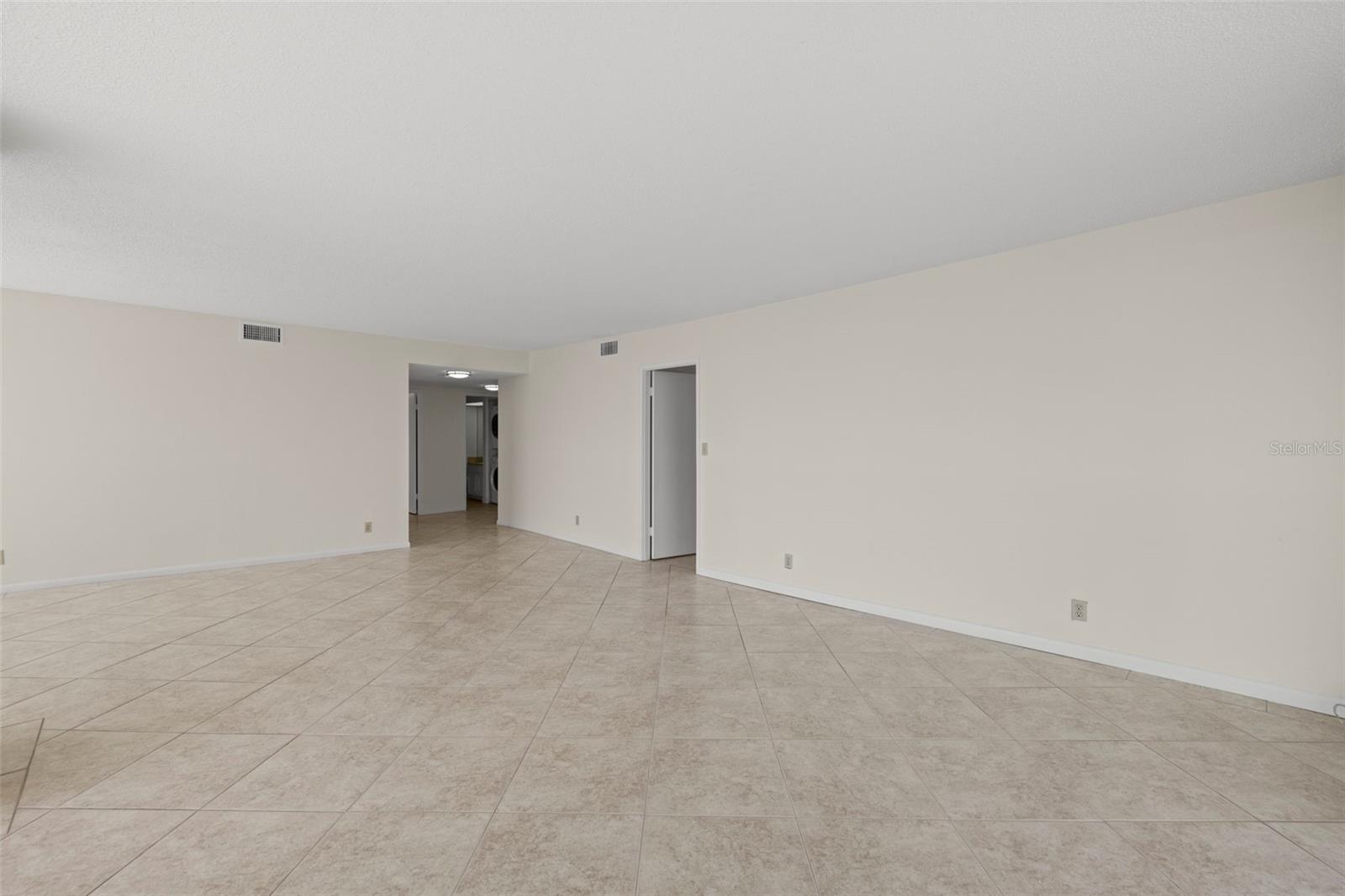 Image 10 of 64 For 9425 Blind Pass Road 1008