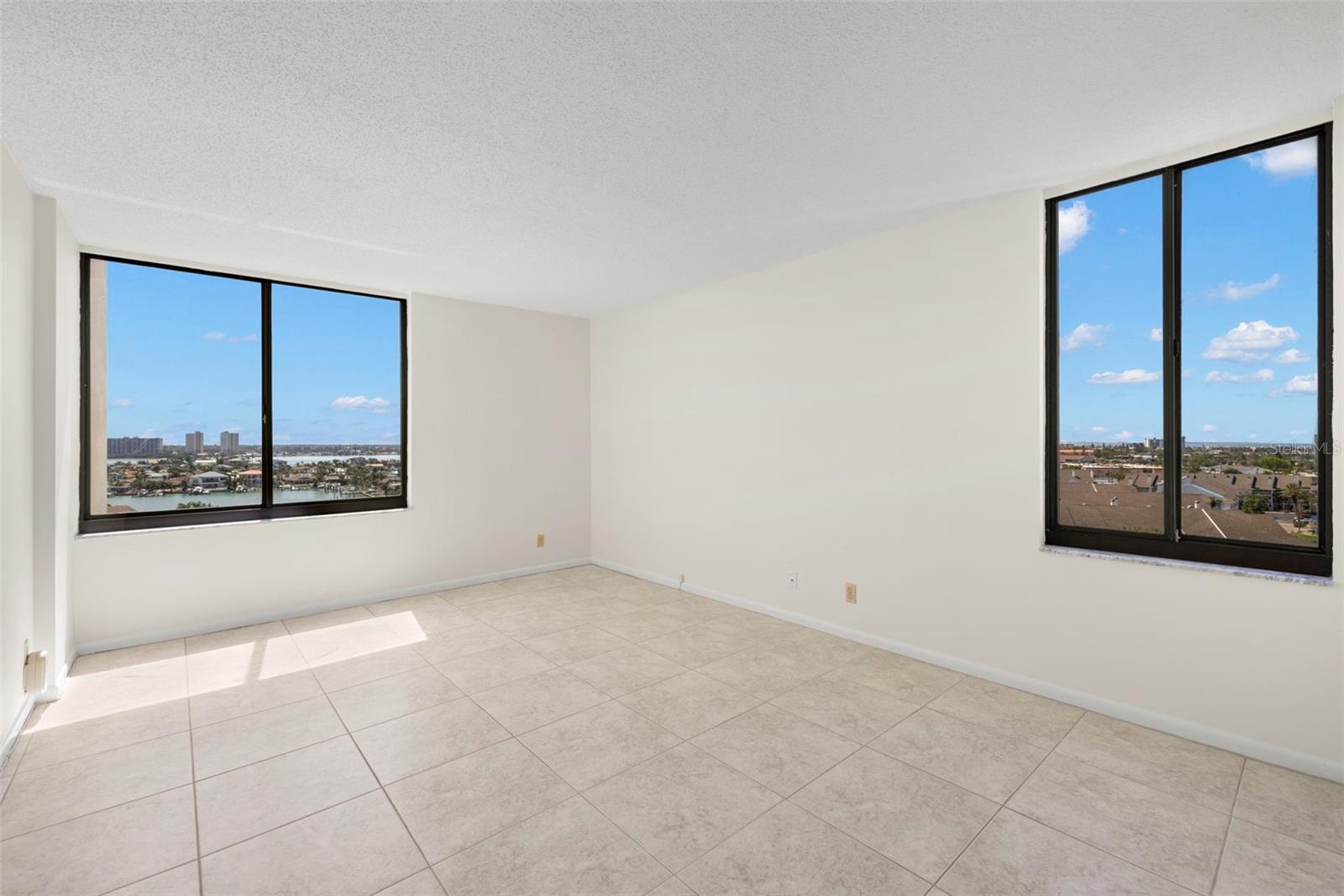 Image 25 of 64 For 9425 Blind Pass Road 1008