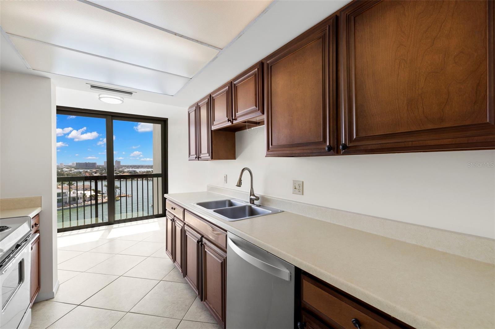 Image 3 of 64 For 9425 Blind Pass Road 1008