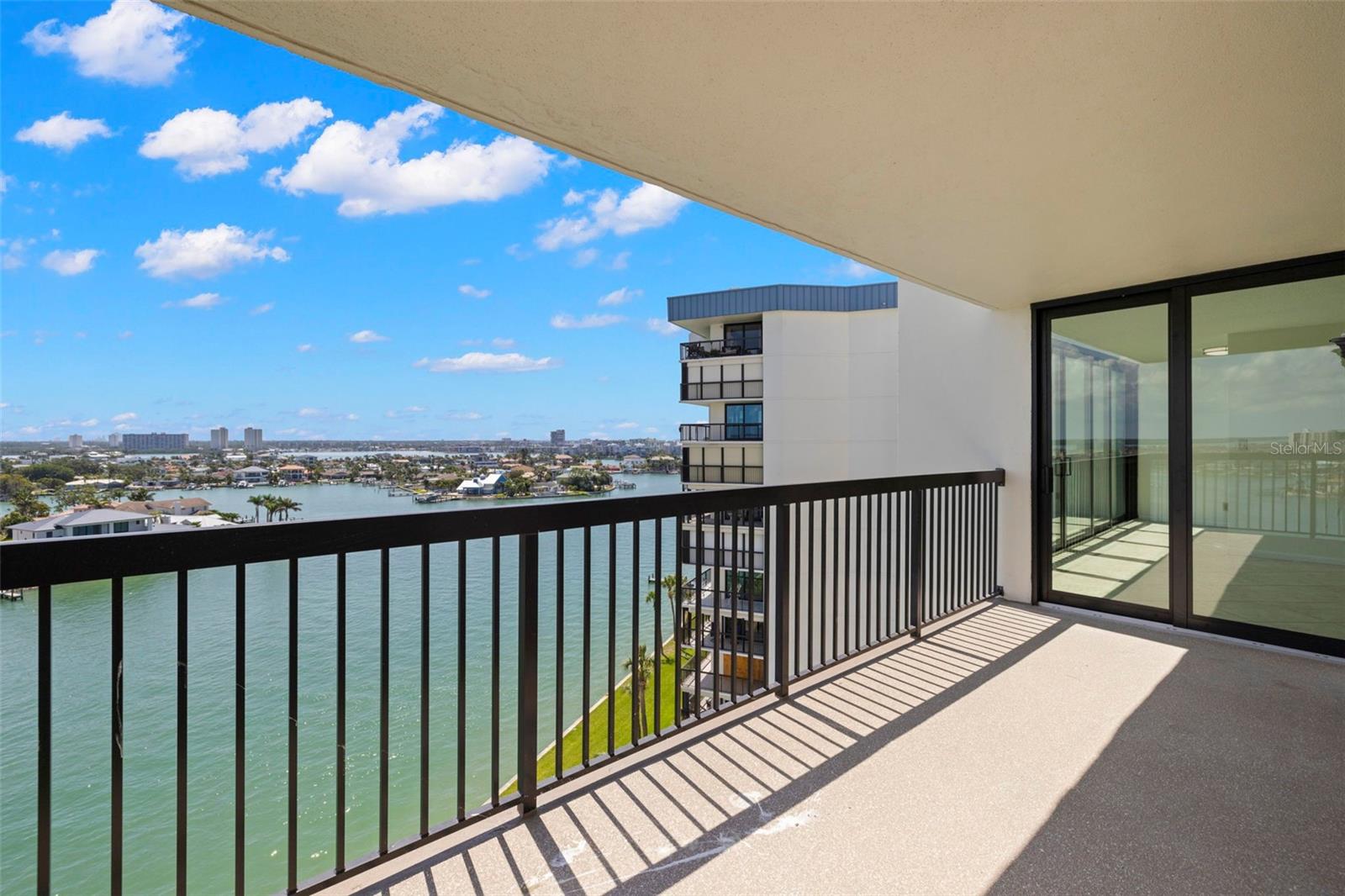 Image 32 of 64 For 9425 Blind Pass Road 1008