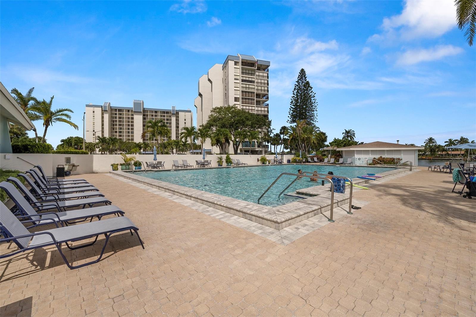 Image 43 of 64 For 9425 Blind Pass Road 1008