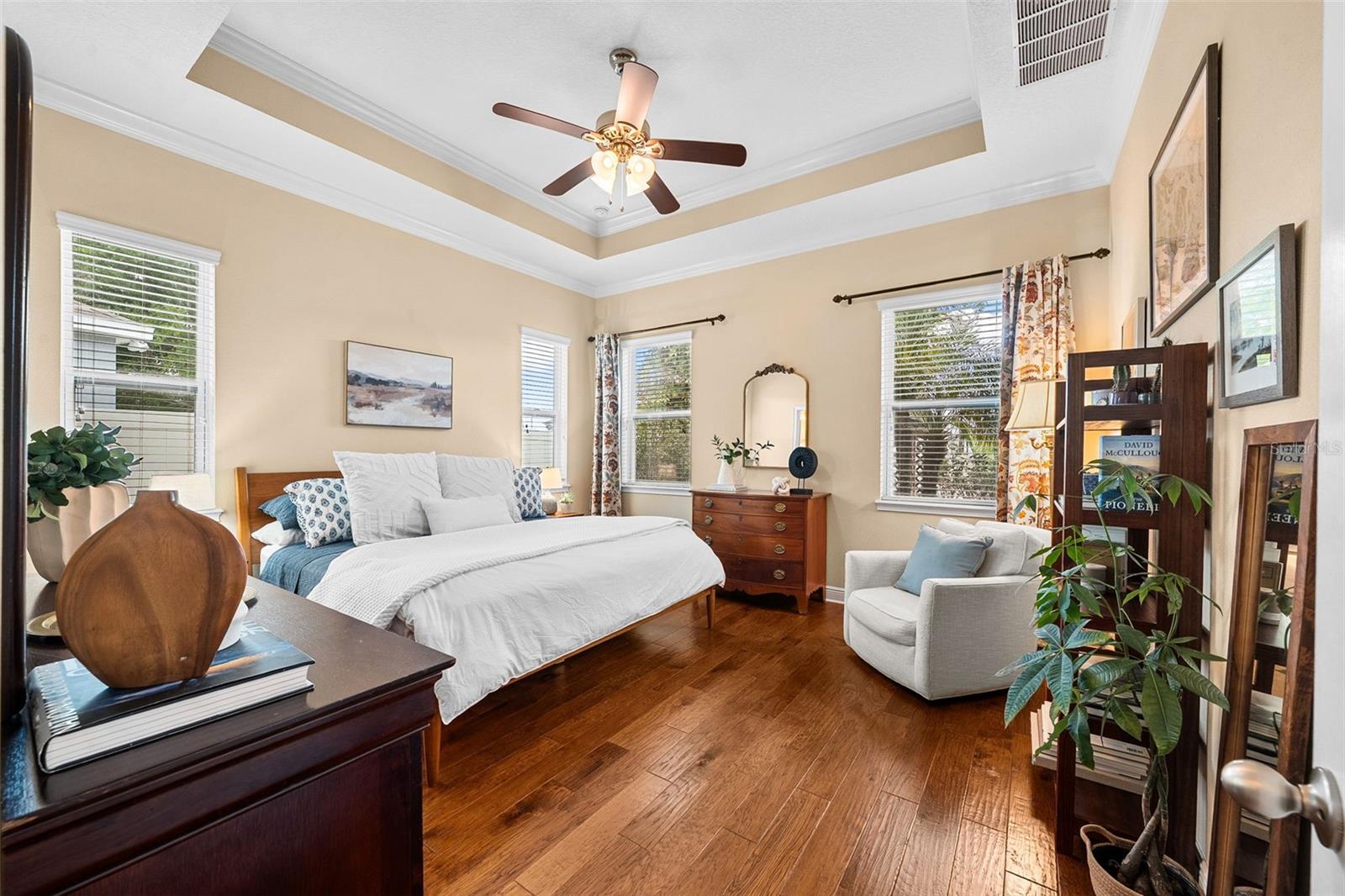 Listing photo id 22 for 8115 Champions Forest Way