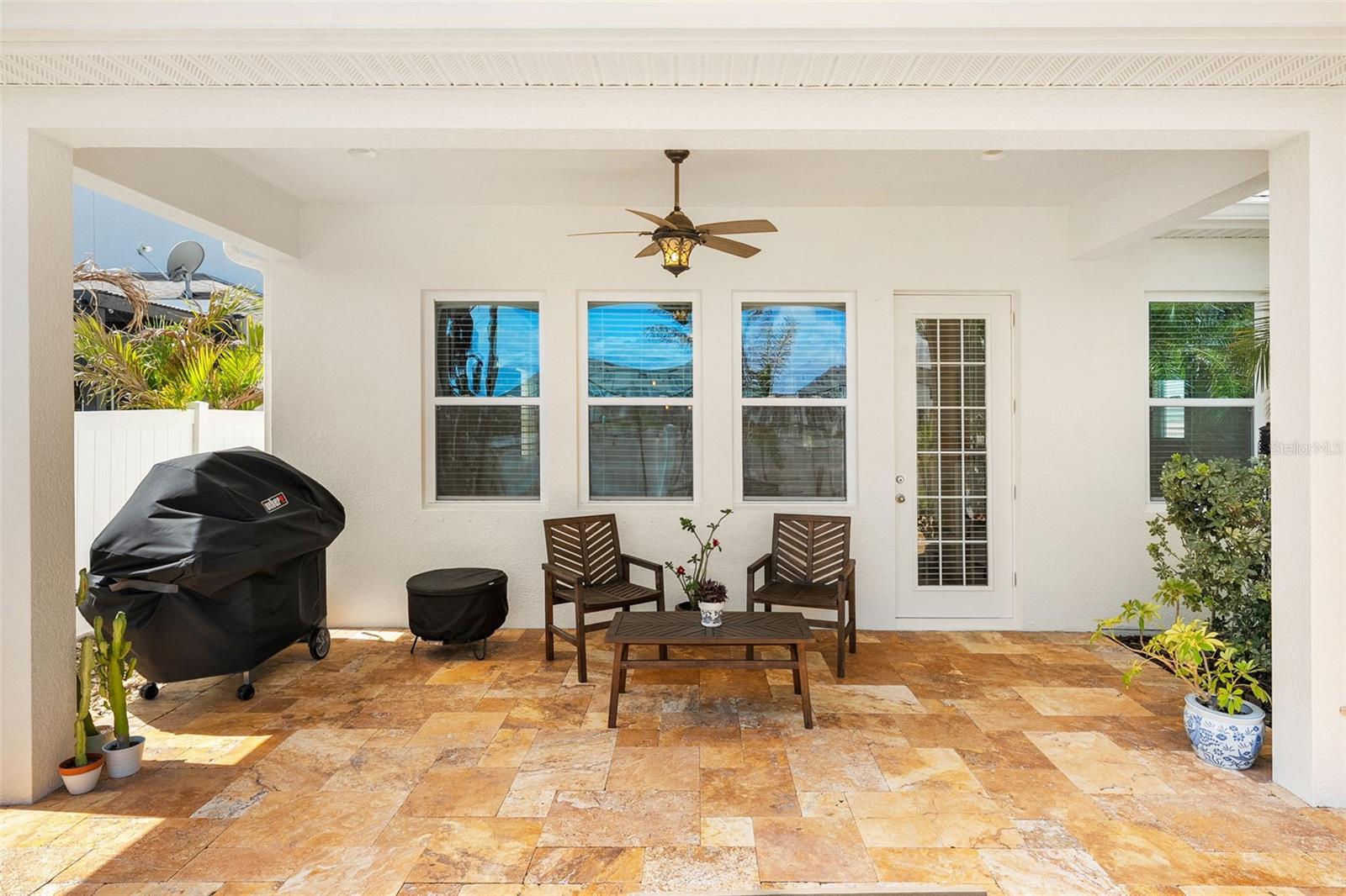 Listing photo id 41 for 8115 Champions Forest Way