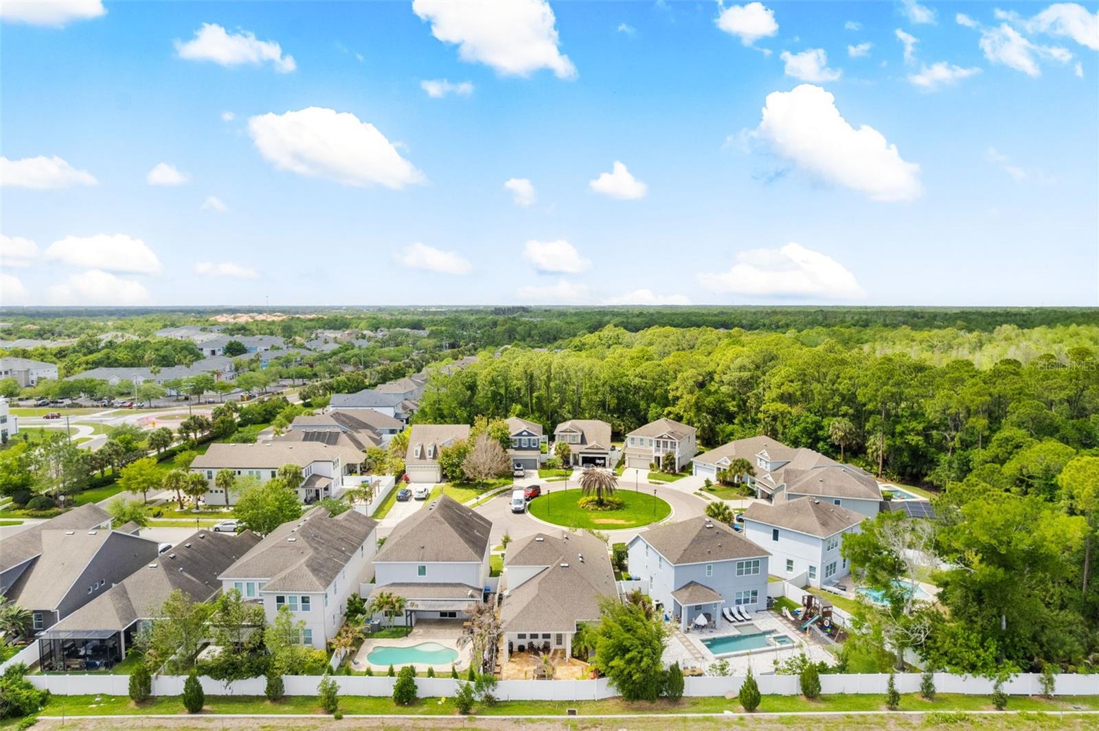 Listing photo id 49 for 8115 Champions Forest Way