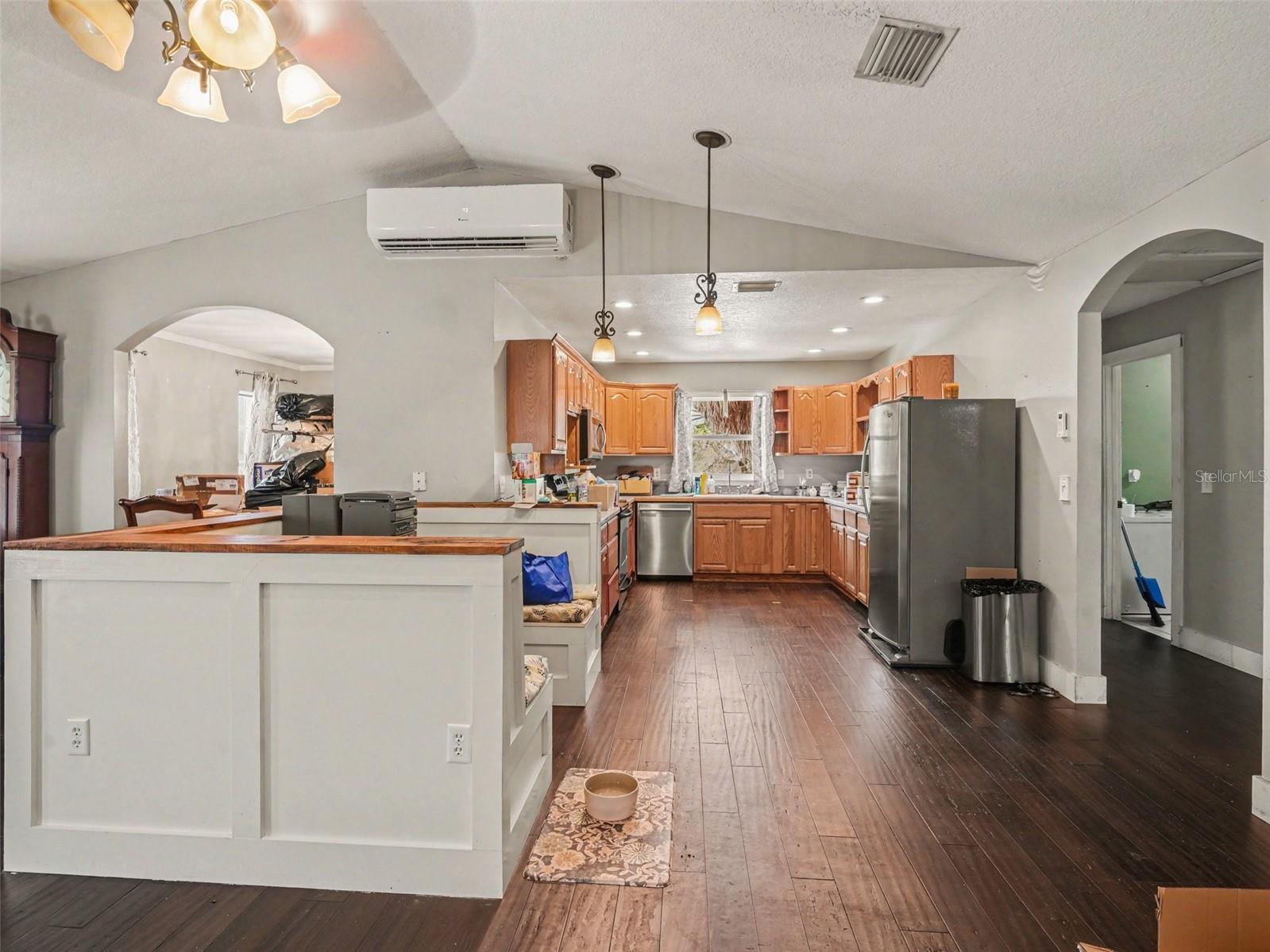 Image 14 of 39 For 1740 Bayshore Drive