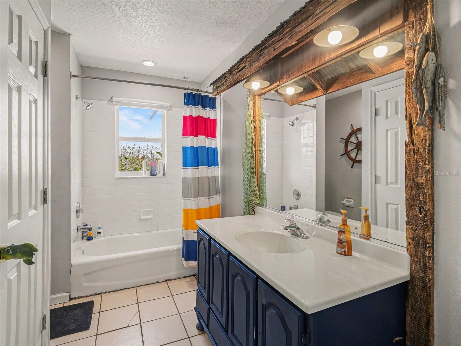 Image 26 of 39 For 1740 Bayshore Drive