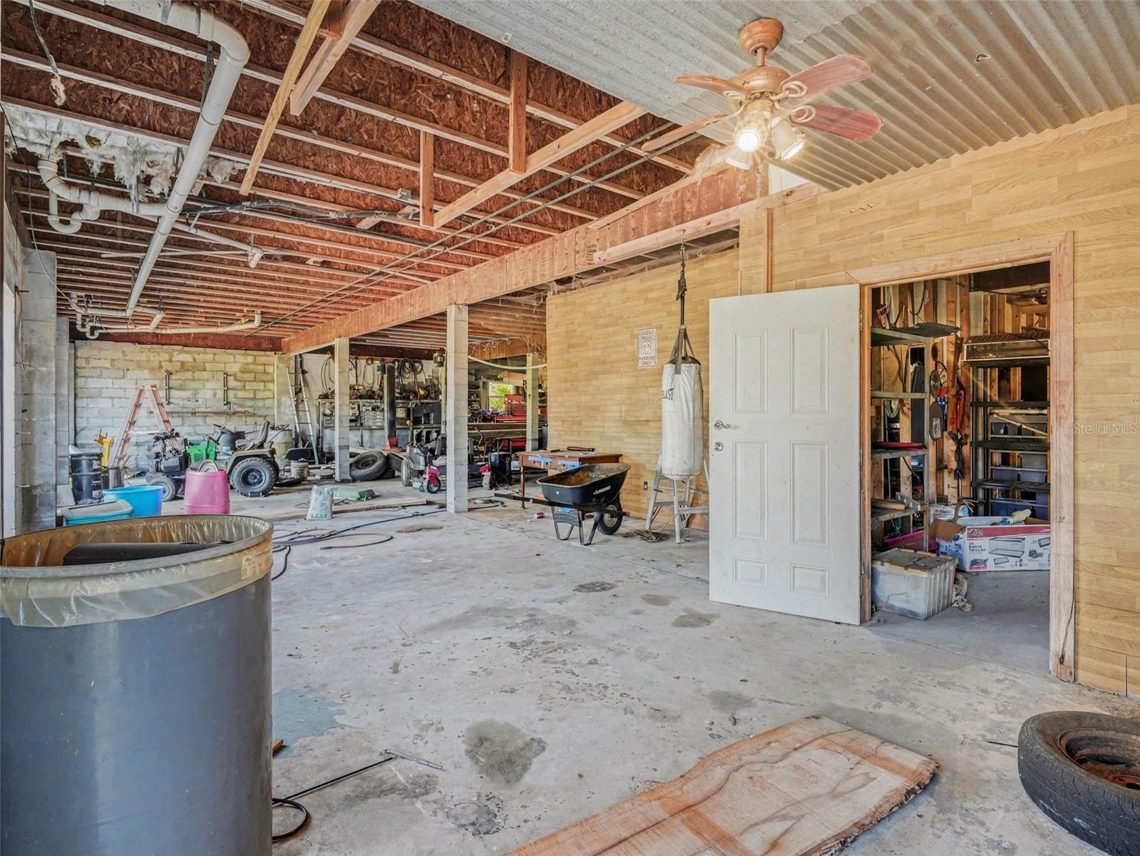 Image 29 of 39 For 1740 Bayshore Drive