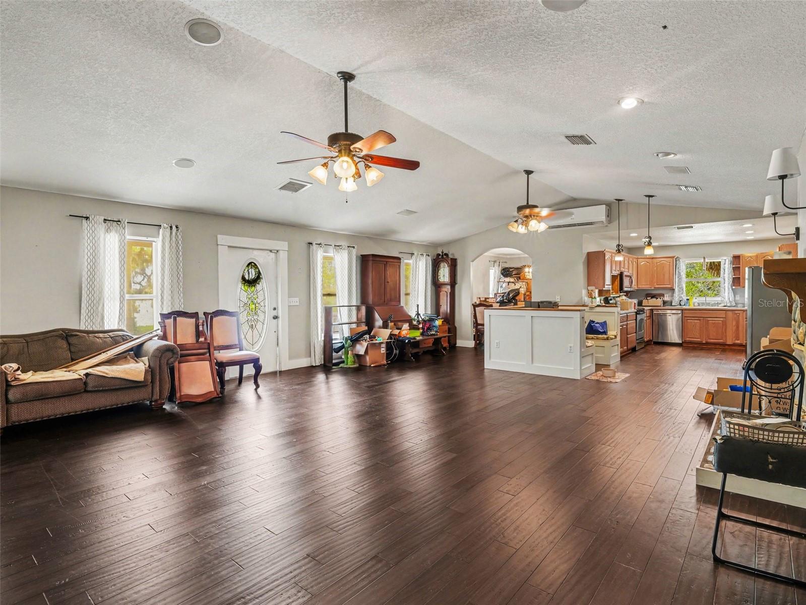 Image 9 of 39 For 1740 Bayshore Drive