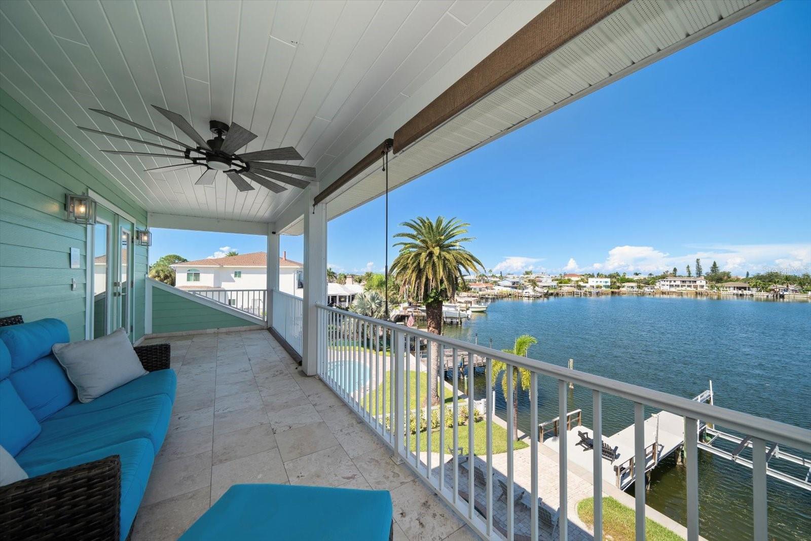 Image 18 of 70 For 478 Harbor Drive S