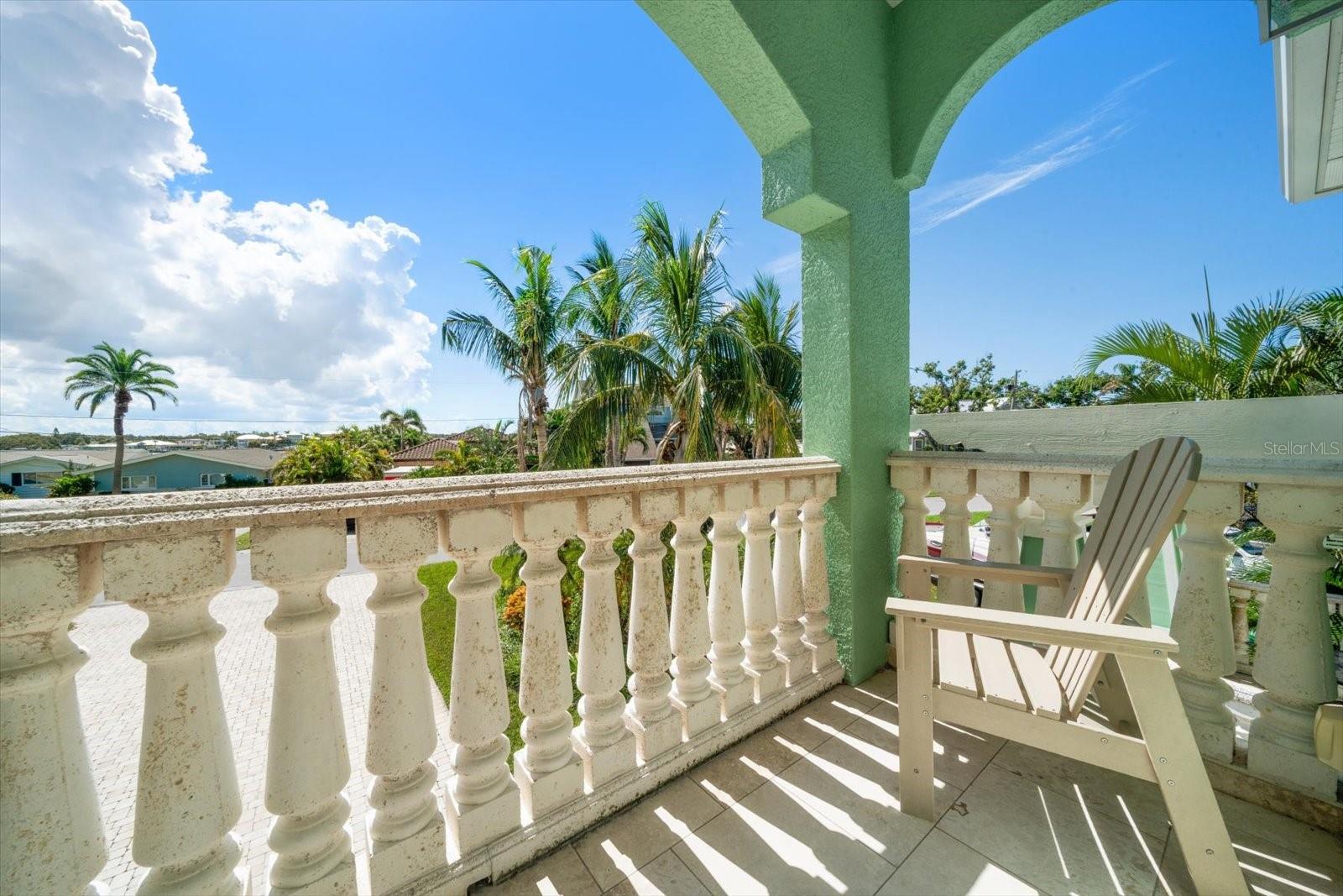 Image 31 of 70 For 478 Harbor Drive S