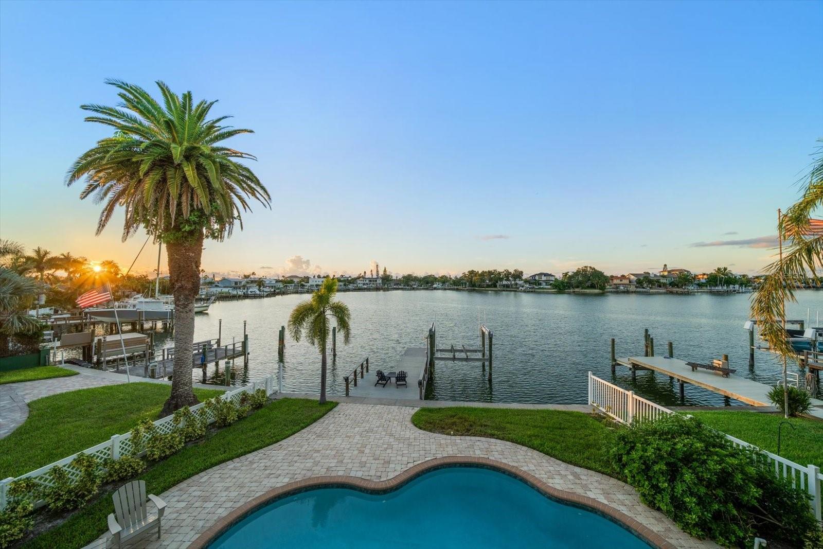 Image 53 of 70 For 478 Harbor Drive S