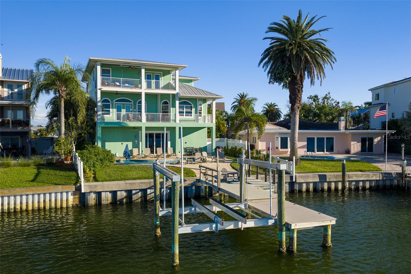 Image 64 of 70 For 478 Harbor Drive S