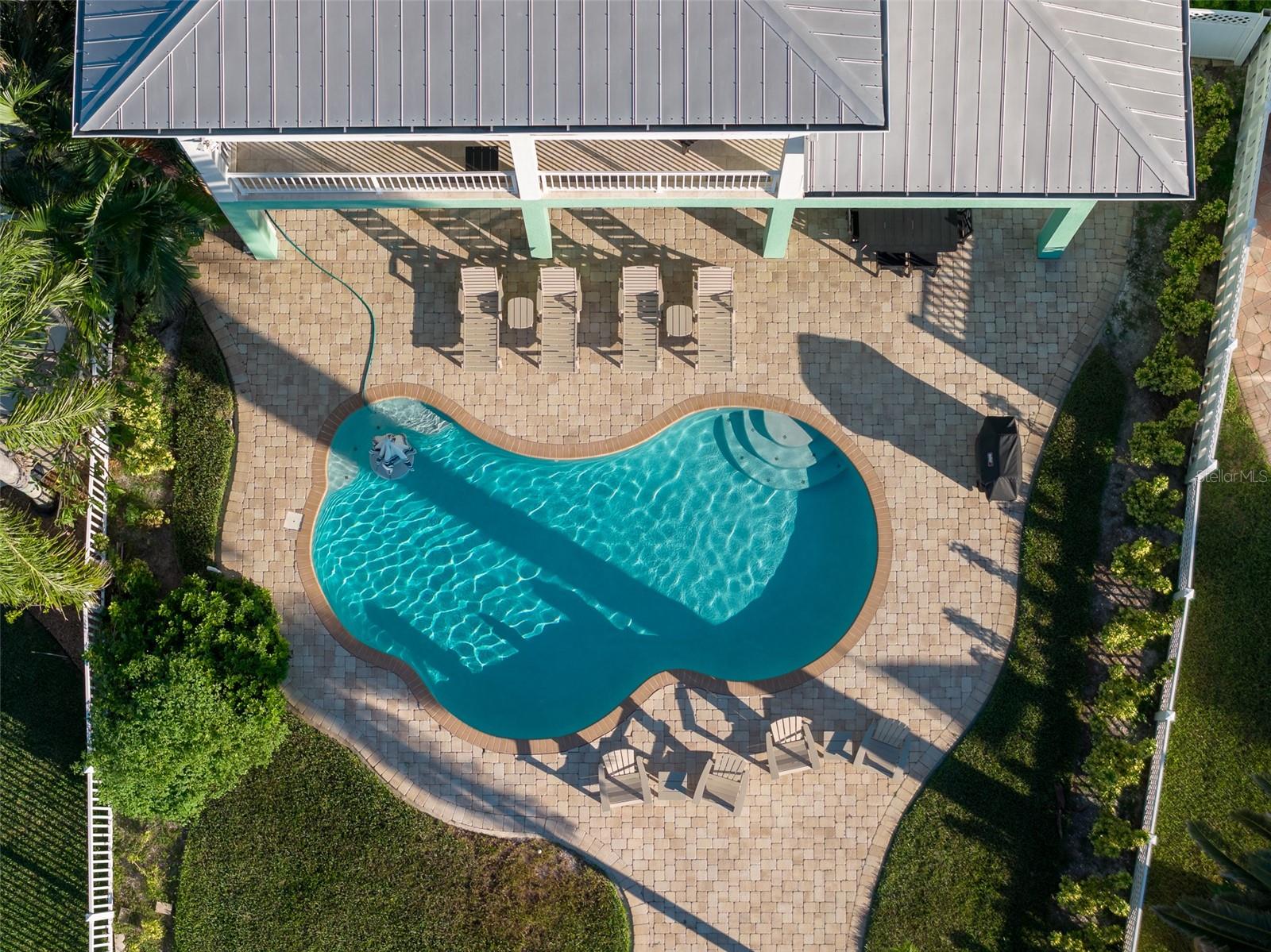 Image 66 of 70 For 478 Harbor Drive S