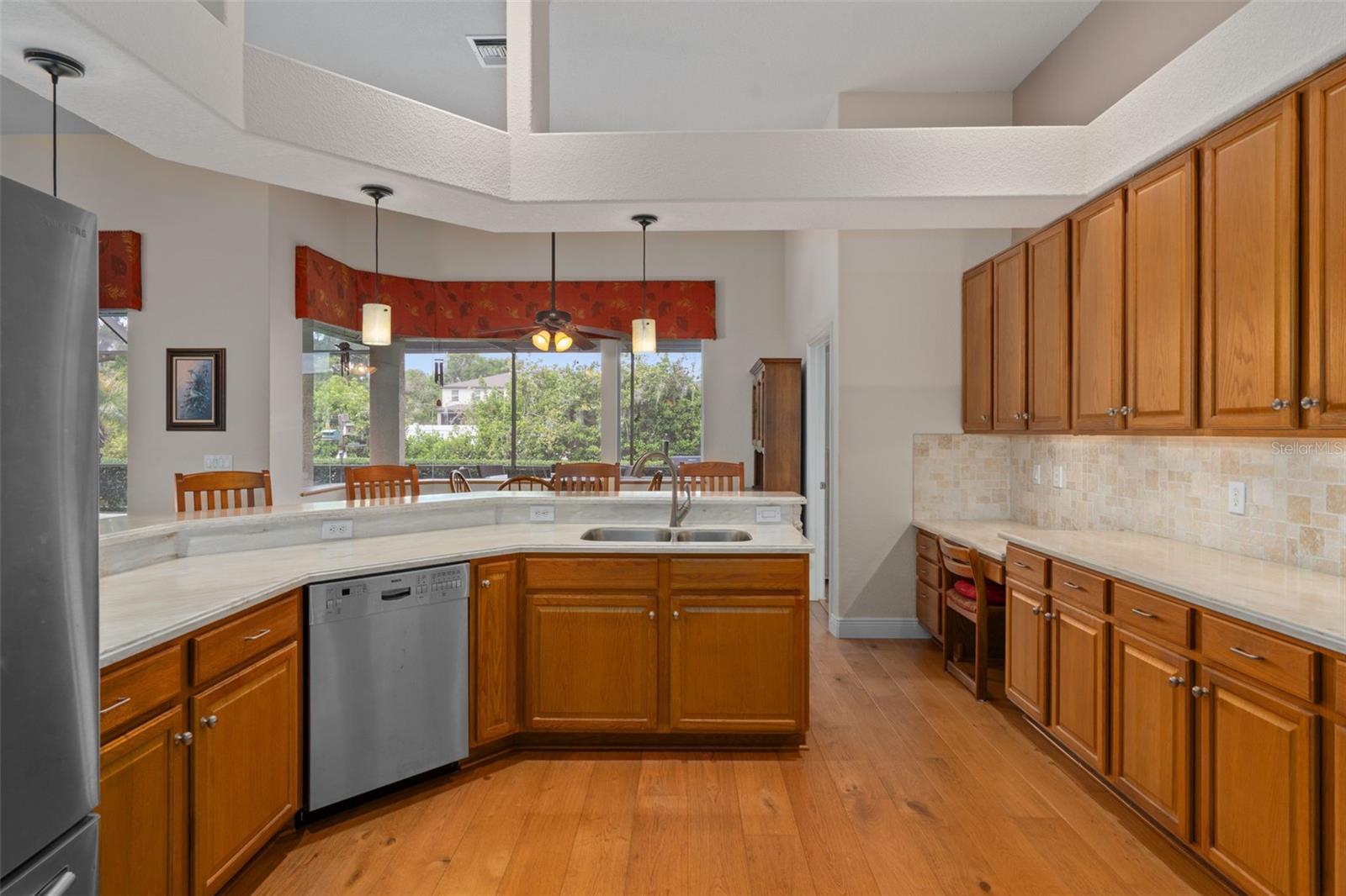 Image 19 of 77 For 21133 Marsh Hawk Drive