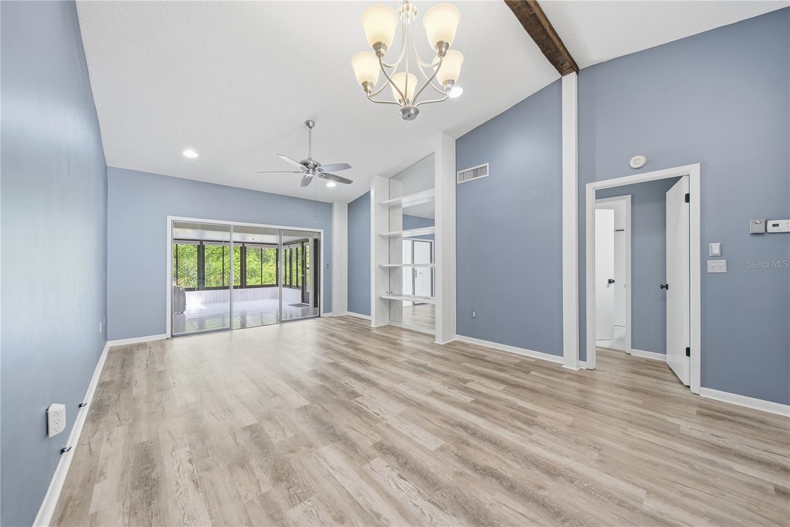 Image 10 of 28 For 3135 Charter Club Drive B