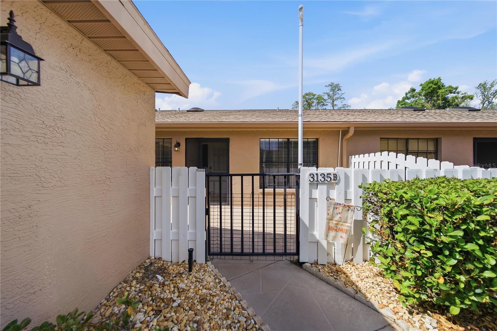 Image 5 of 28 For 3135 Charter Club Drive B