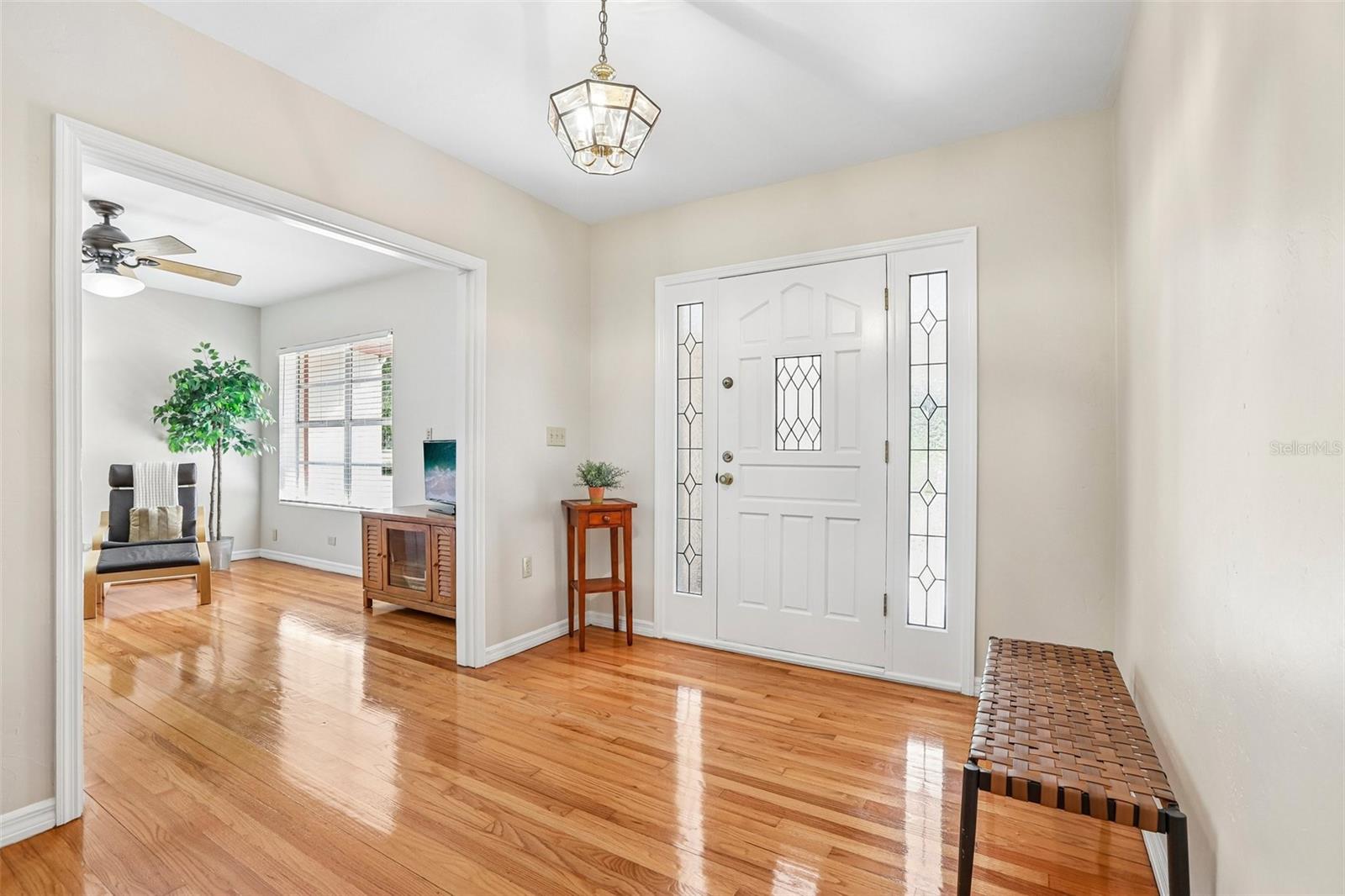 Image 4 of 65 For 118 Greenfield Avenue