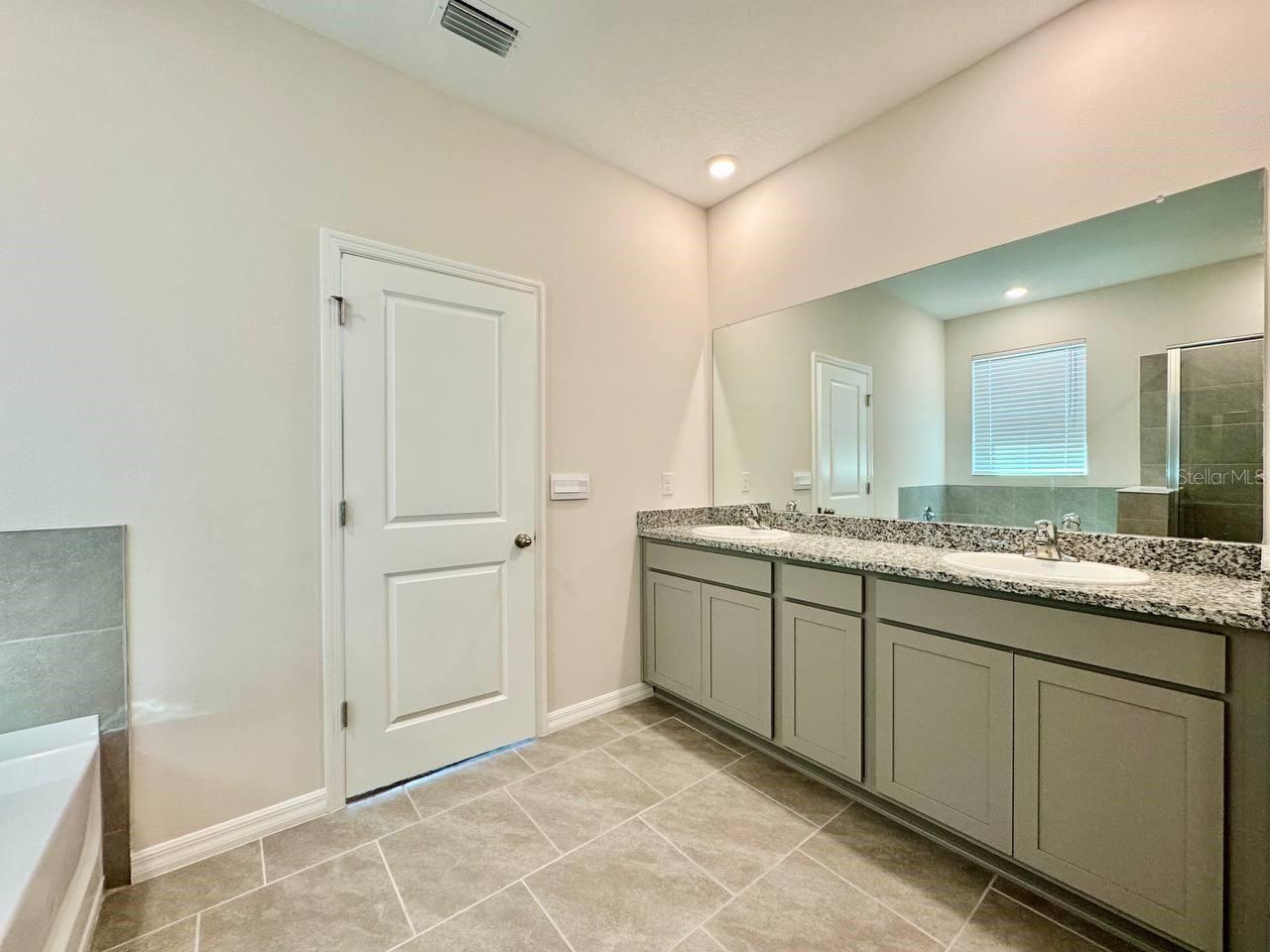 Image 26 of 35 For 10959 Cotton Vale Place