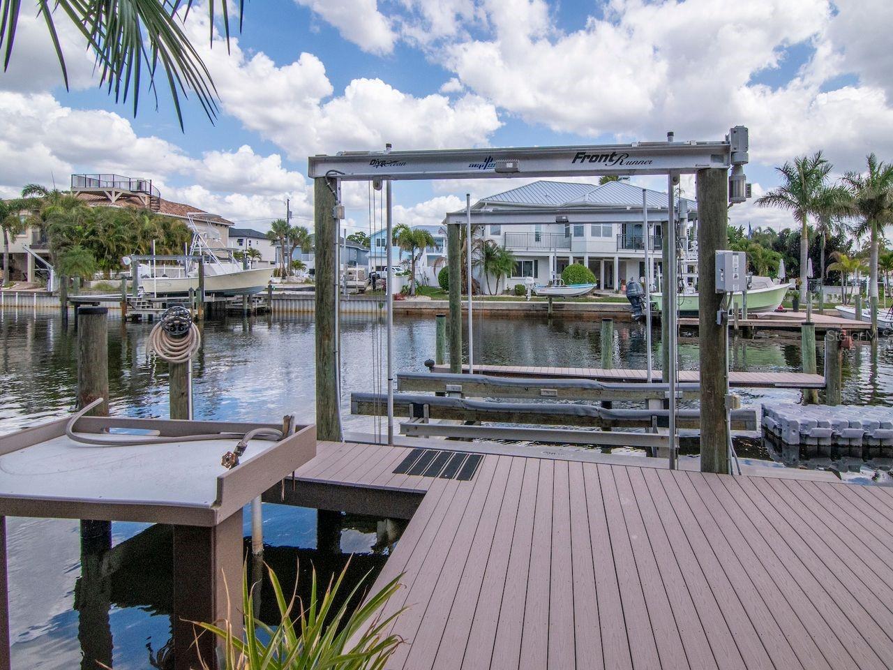 Listing photo id 62 for 507 Driftwood Drive E