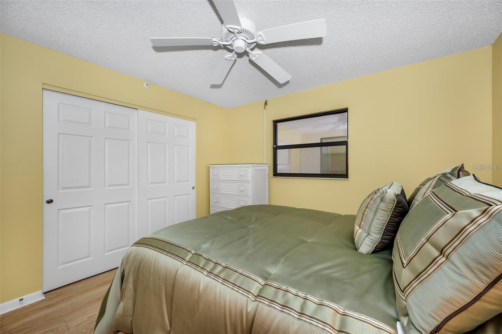Image 39 of 62 For 12924 Gulf Boulevard 510