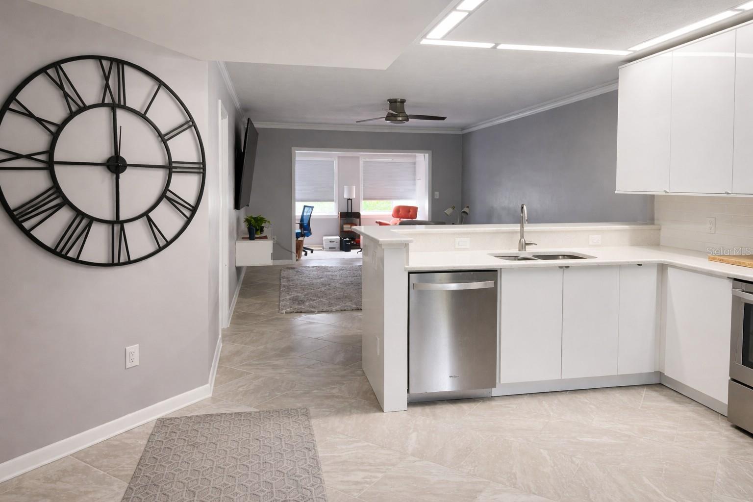 Image 3 of 12 For 8651 10th Street N 228