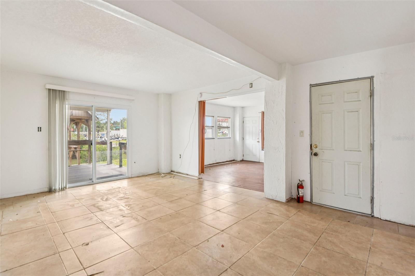 Image 16 of 27 For 13730 Judy Avenue