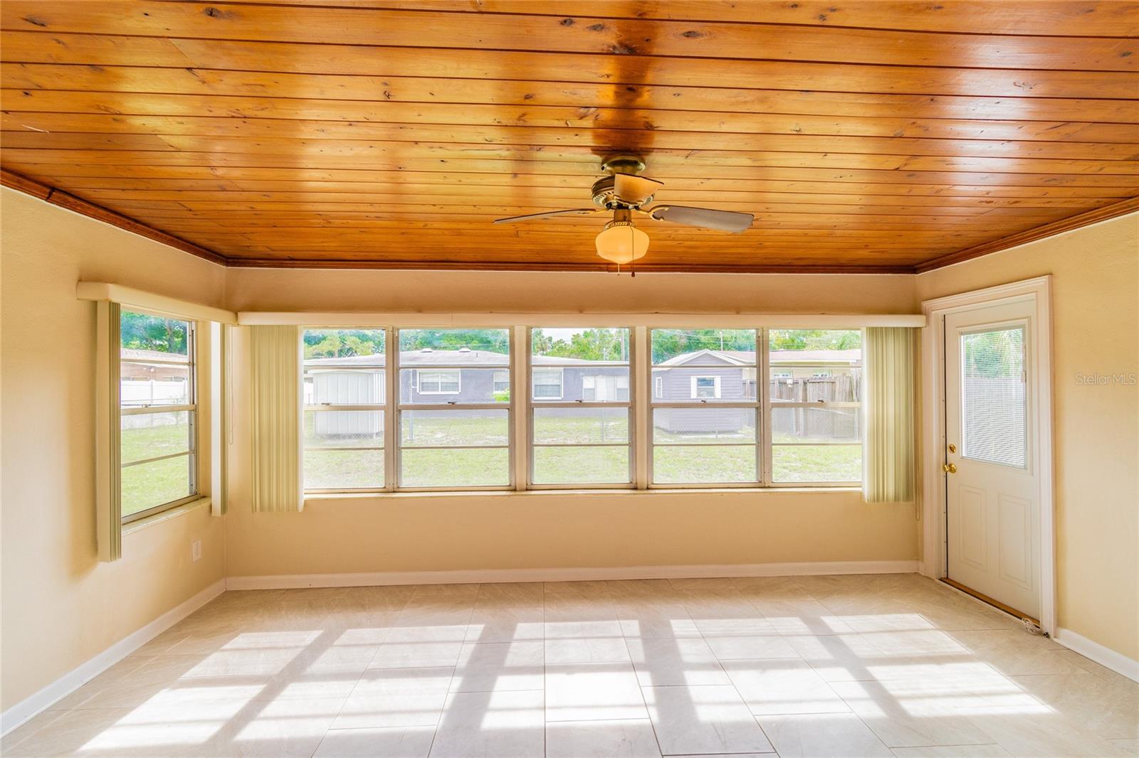 Image 14 of 18 For 4511 Cameron Avenue