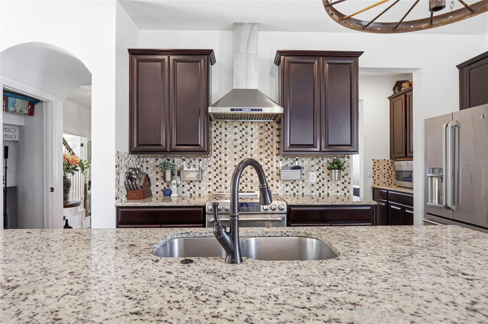 Image 14 of 72 For 32550 Rapids Loop