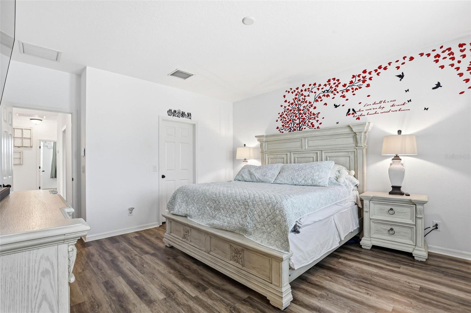 Image 29 of 72 For 32550 Rapids Loop