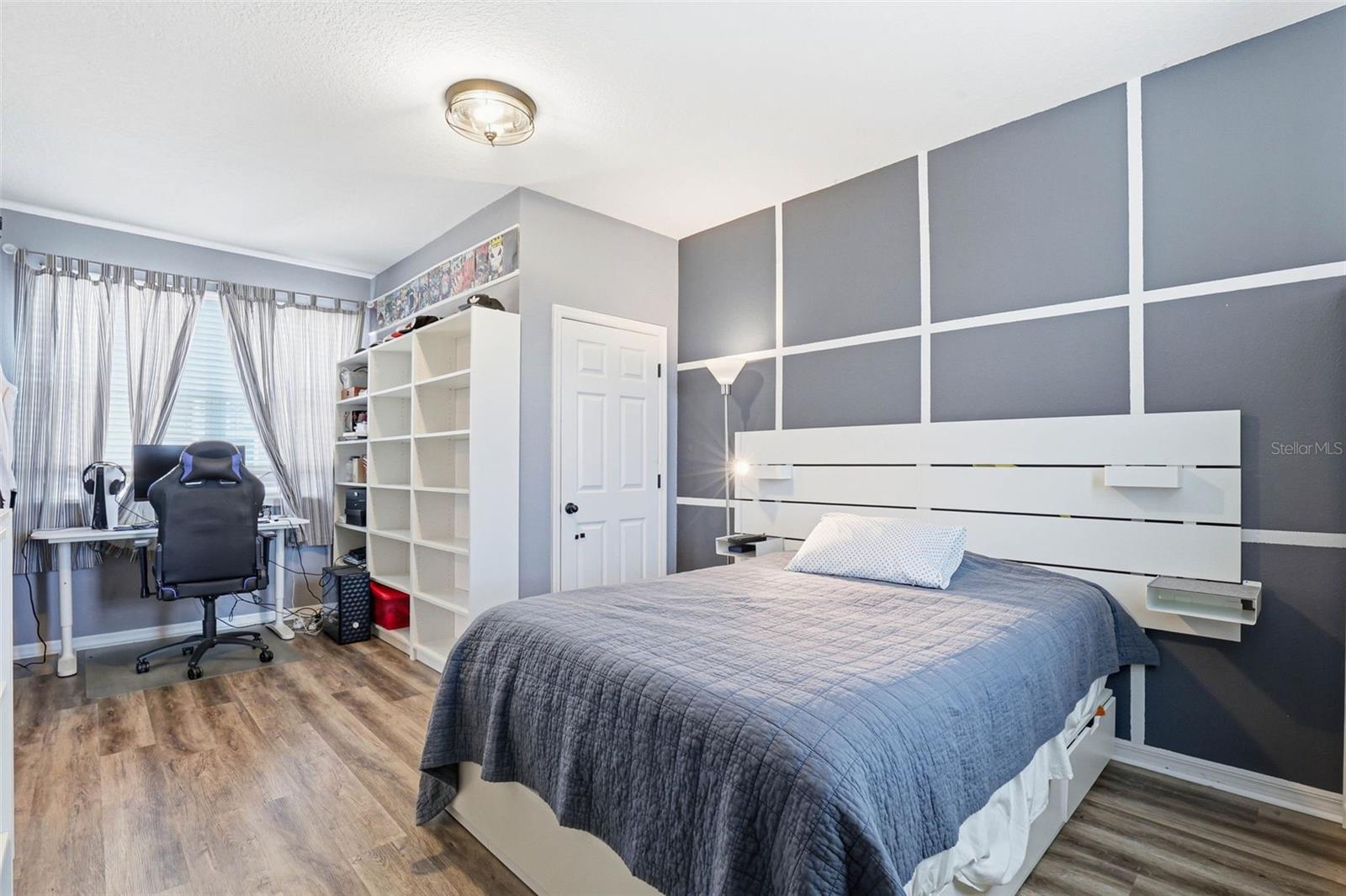 Image 34 of 72 For 32550 Rapids Loop