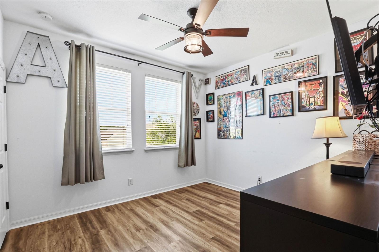 Image 36 of 72 For 32550 Rapids Loop