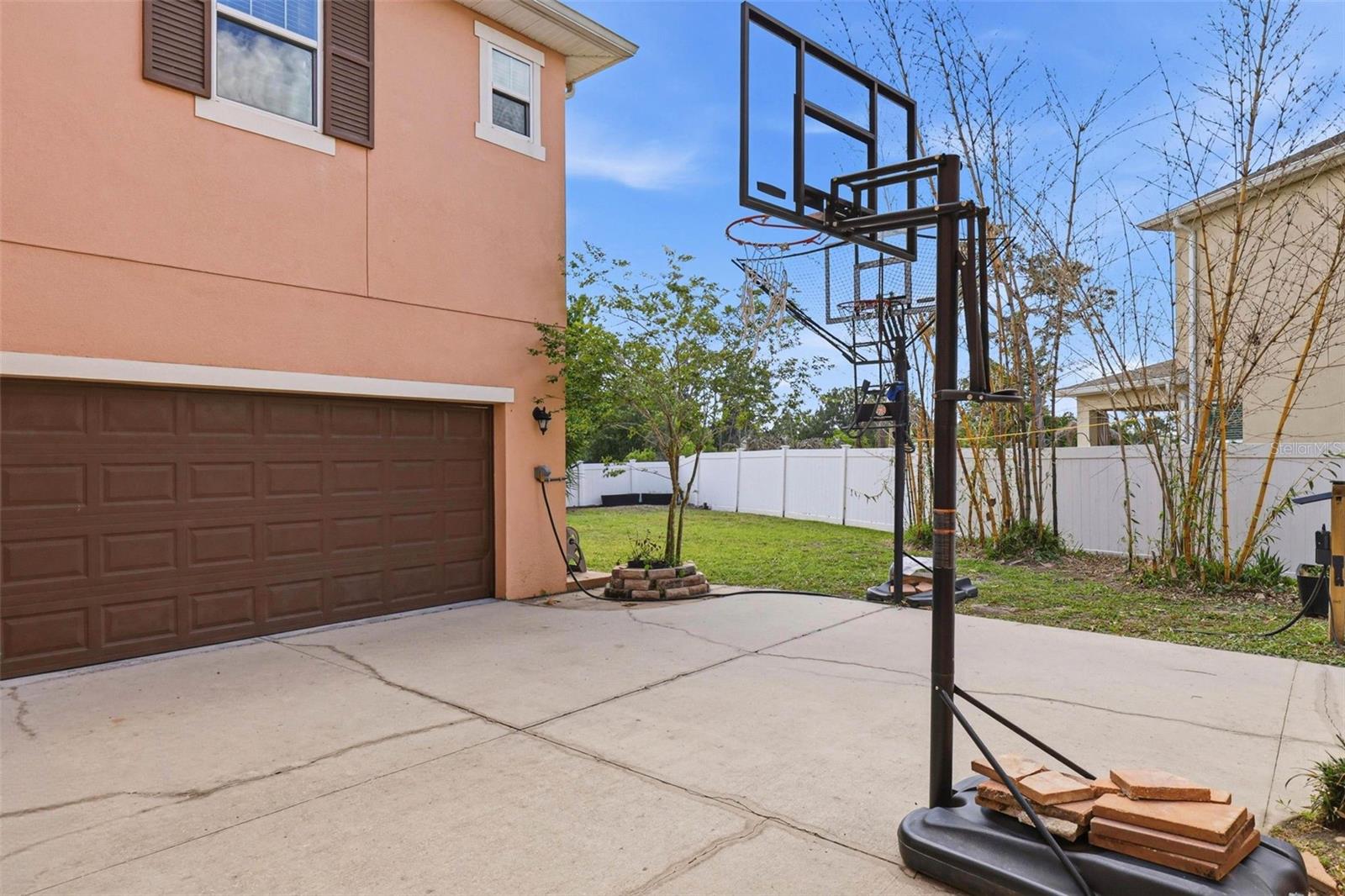 Image 54 of 72 For 32550 Rapids Loop