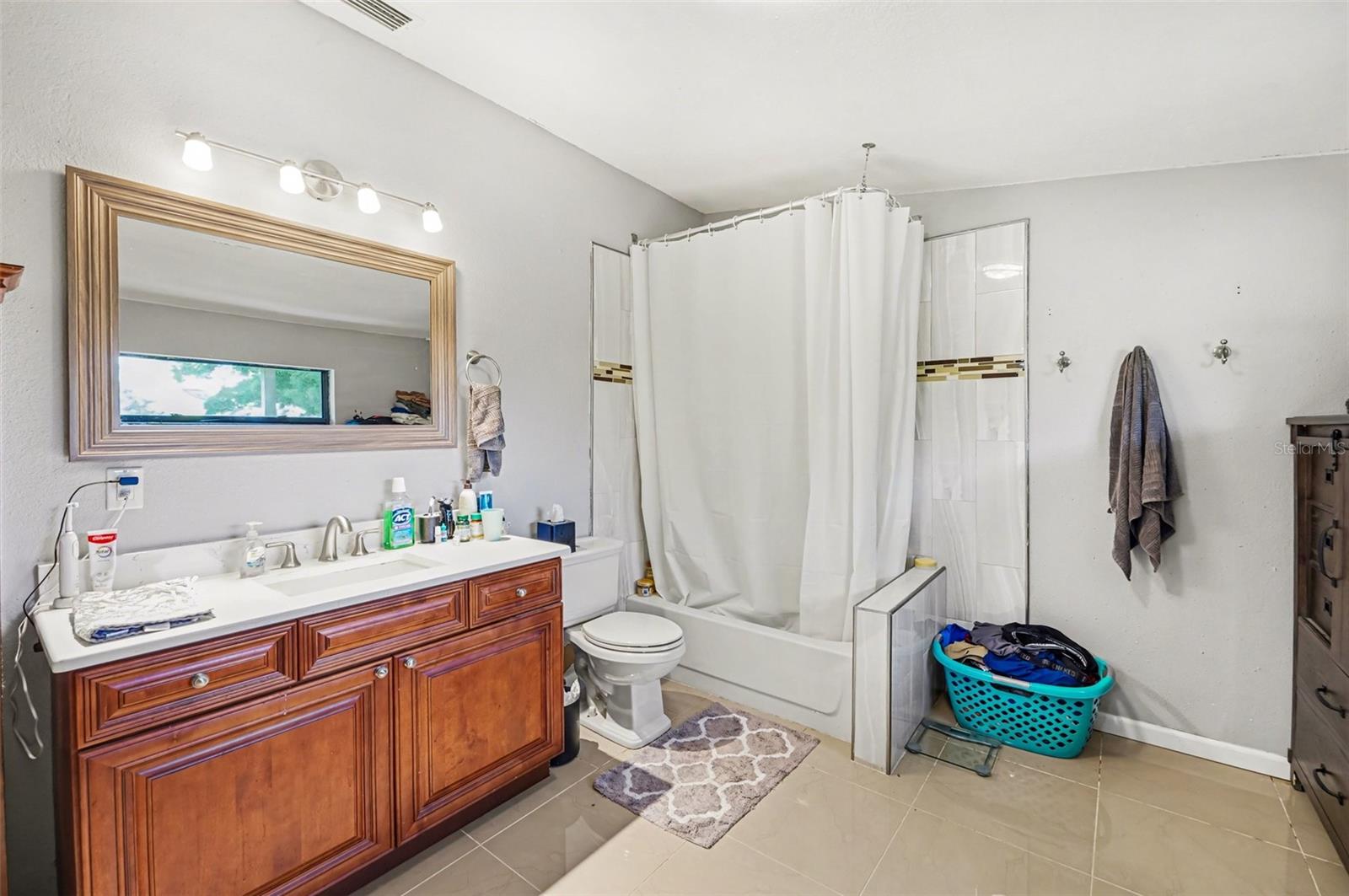 Image 10 of 35 For 15590 59th Street N